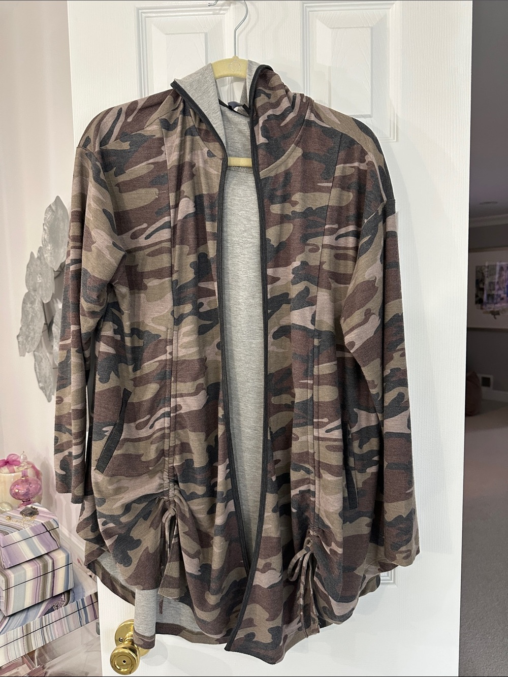 Camo Open-Front Hooded Cardigan - Brown & Olive Camo